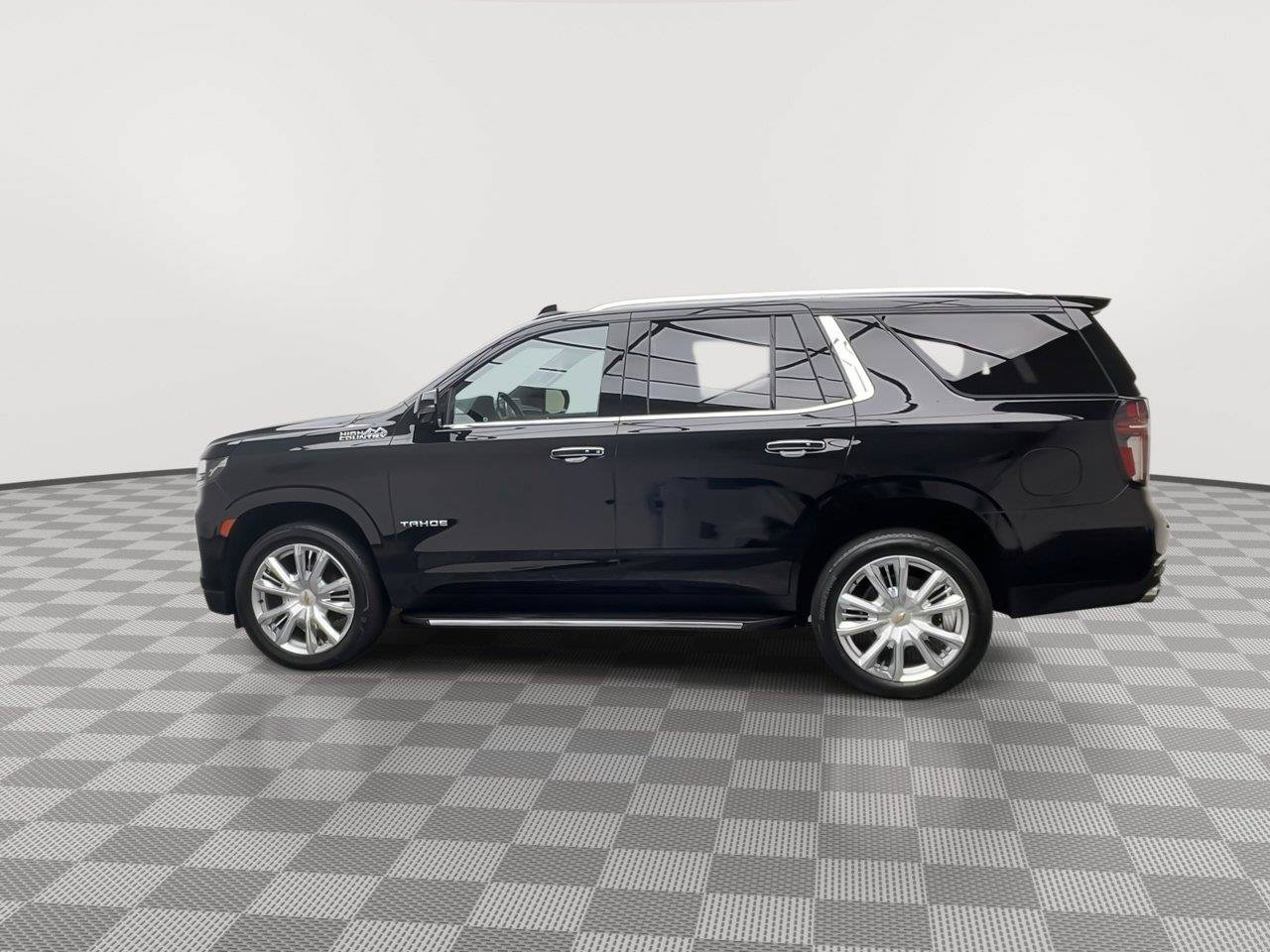 Certified 2021 Chevrolet Tahoe High Country AWD/4WD image 41