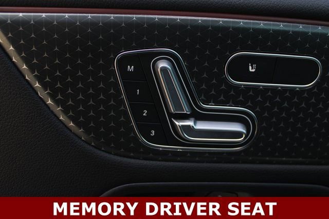 New 2024 Mercedes-Benz GLB 35 AMG 4MATIC image 14