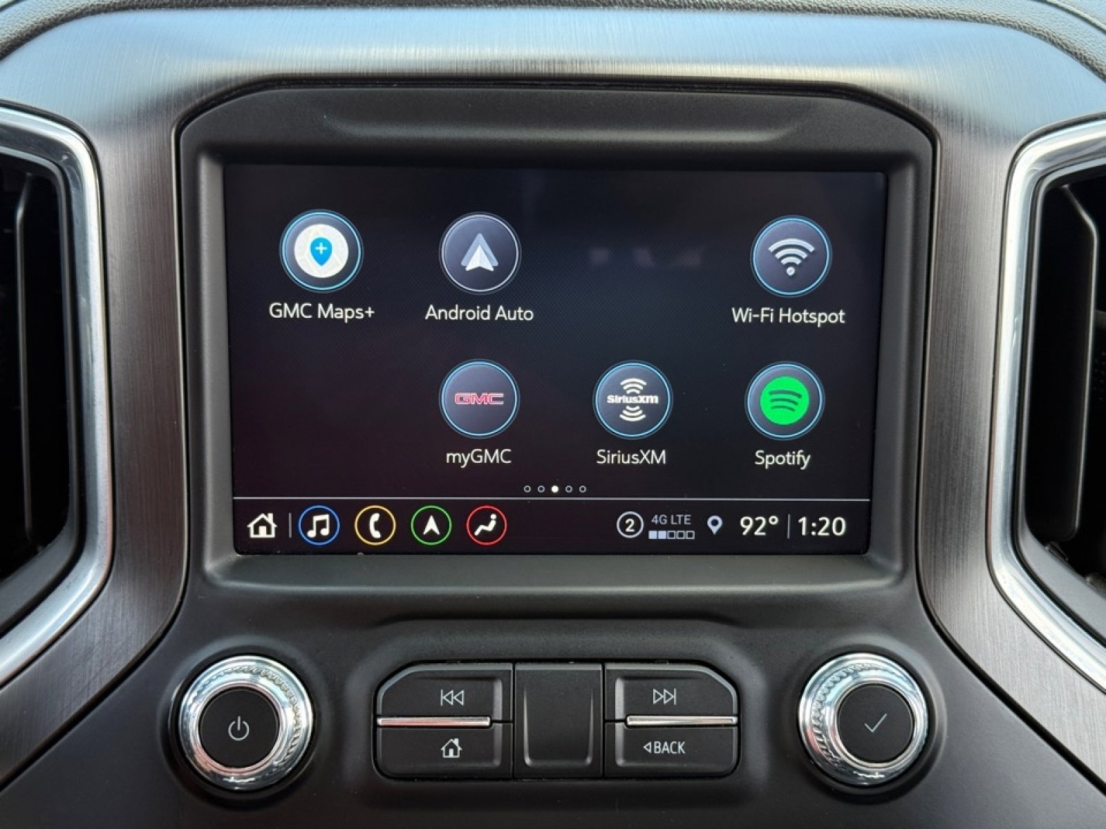 Used 2022 GMC Sierra 2500 AT4 w/ AT4 Preferred Package image 30