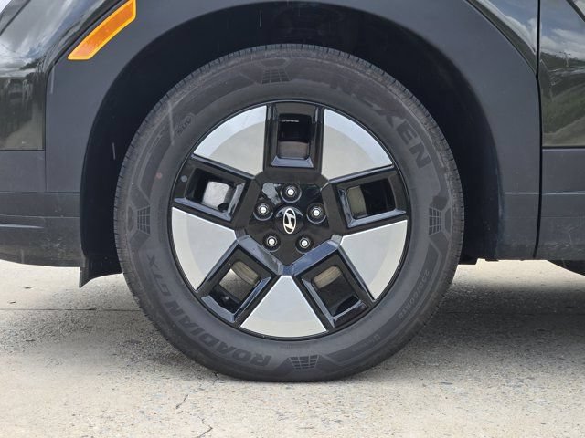Certified 2026 Hyundai Santa Fe SEL FWD image 11