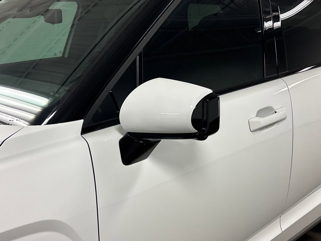 Used 2026 Hyundai Palisade Calligraphy image 11