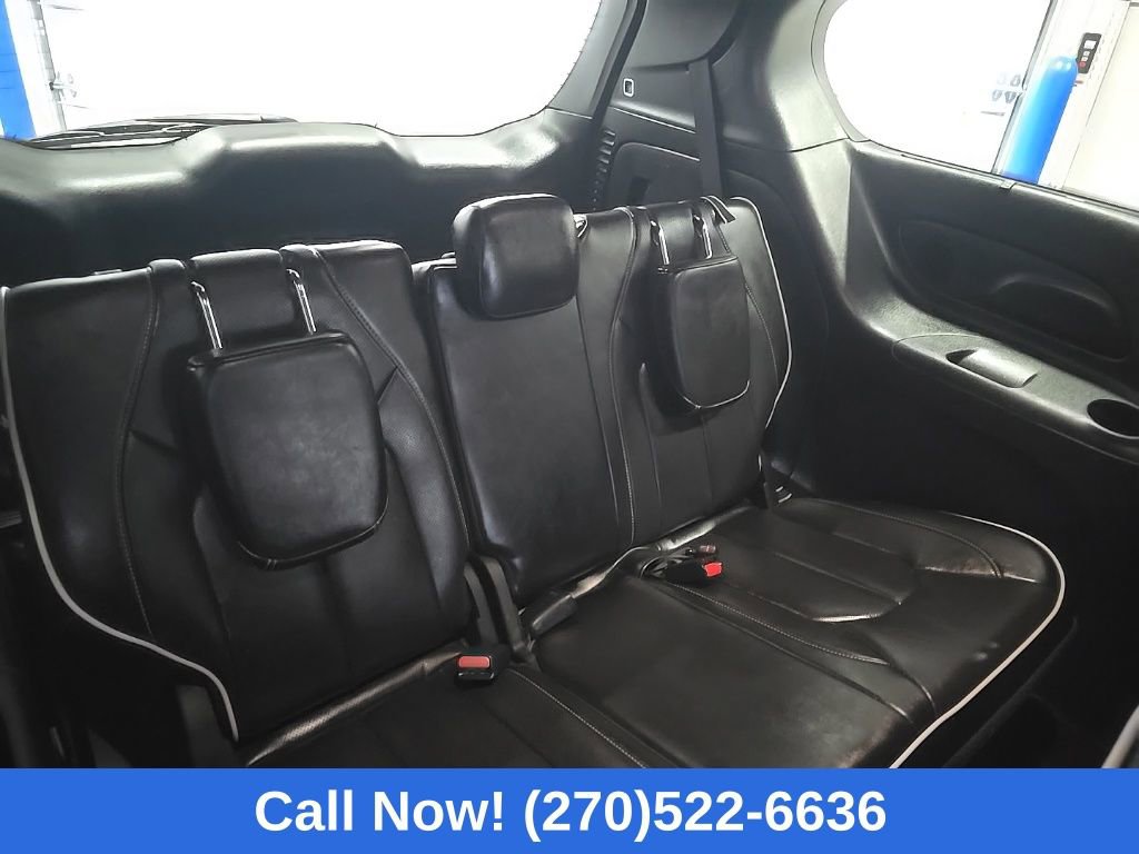 Used 2025 Chrysler Pacifica Limited image 22