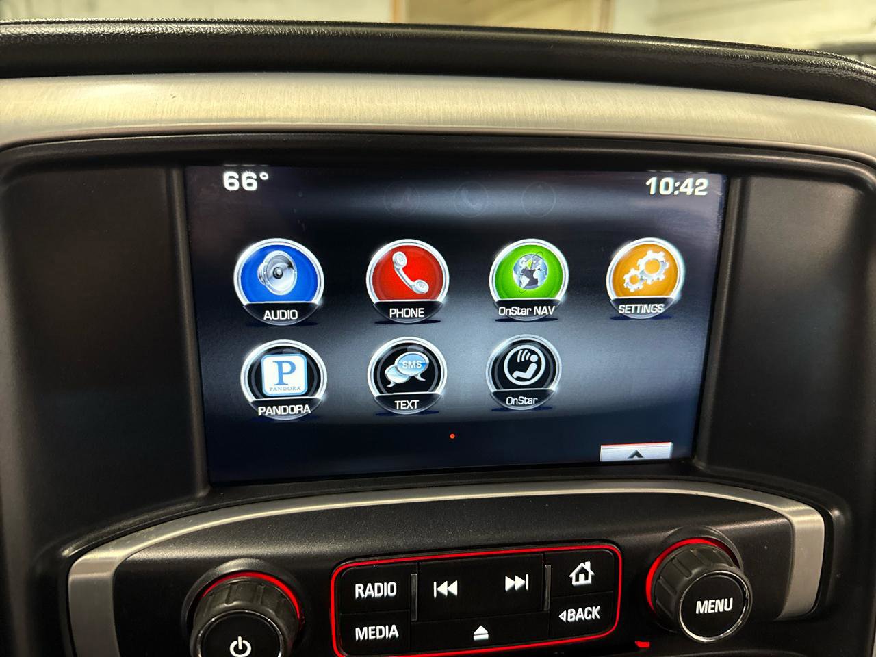 Used 2015 GMC Sierra 1500 SLT w/ SLT Crew Cab Value Package image 18