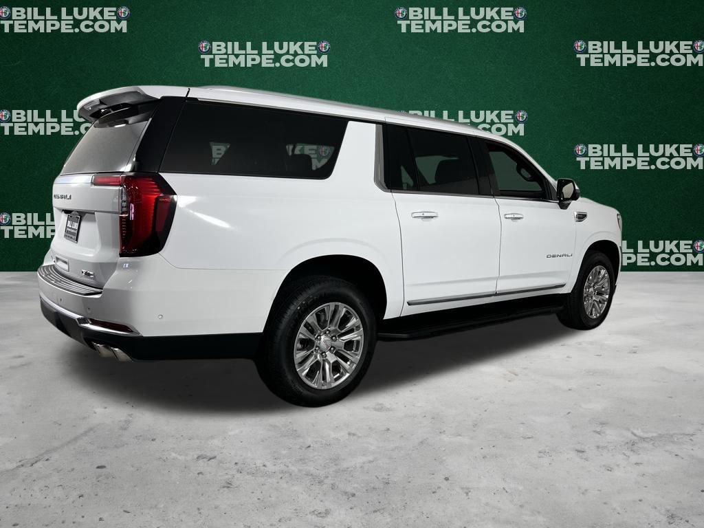 Used 2025 GMC Yukon XL Denali image 4