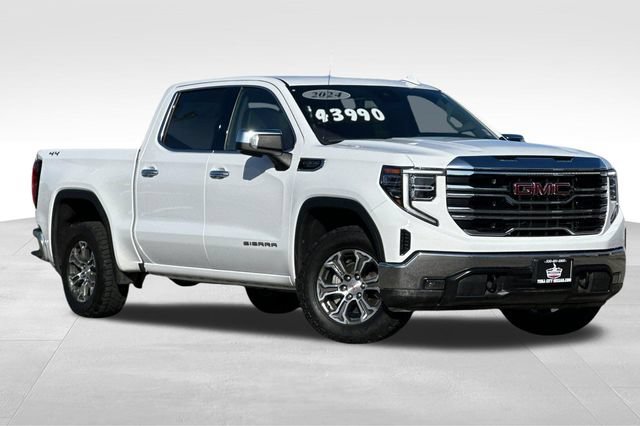 Used 2024 GMC Sierra 1500 SLT AWD/4WD image 2