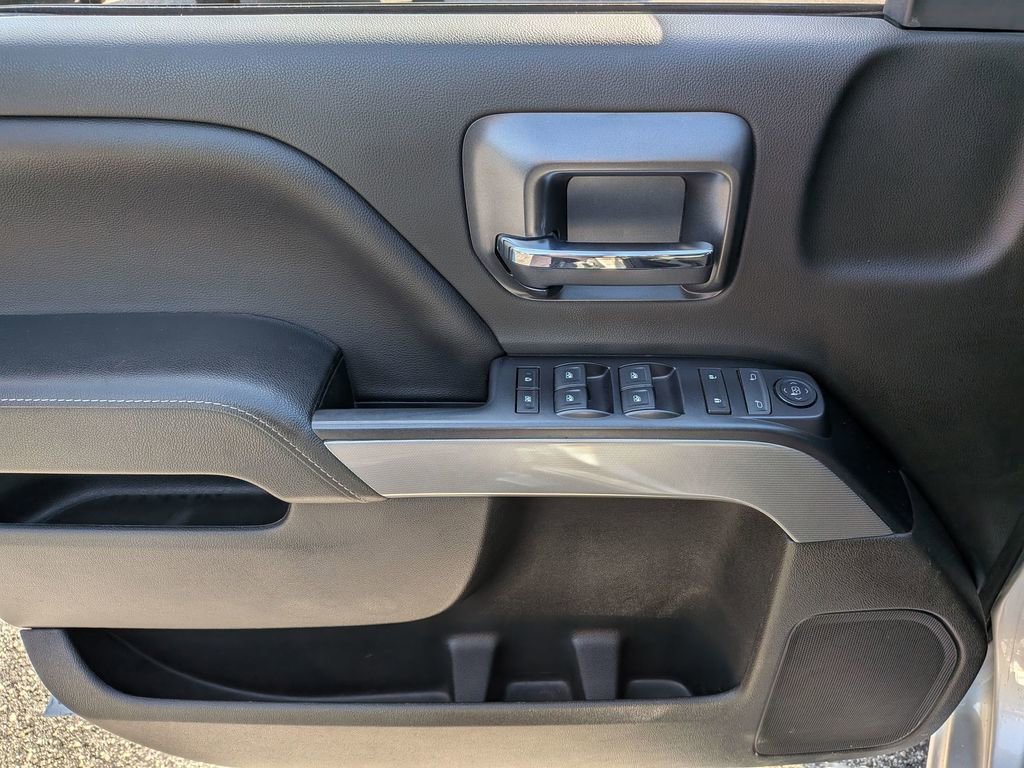 Used 2018 Chevrolet Silverado 1500 LT w/ Texas Edition image 12