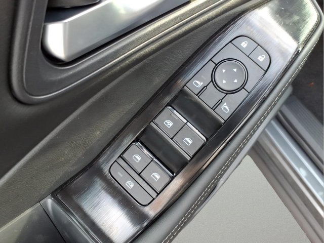 New 2026 Nissan Rogue SV AWD/4WD image 22
