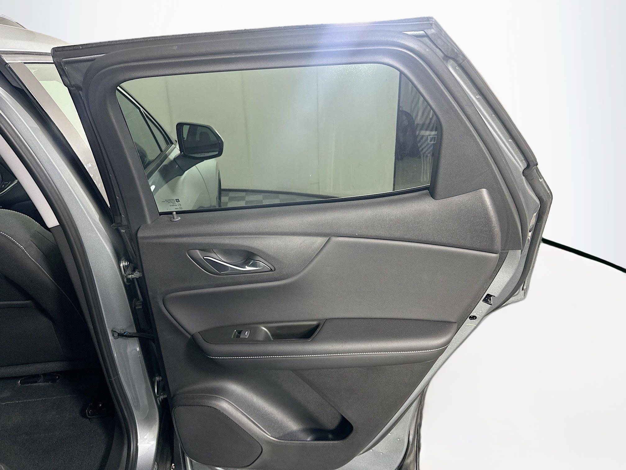 Used 2024 Chevrolet Blazer LT w/ Convenience Package image 29