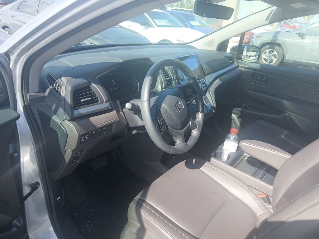 Used 2019 Honda Odyssey EX-L image 2