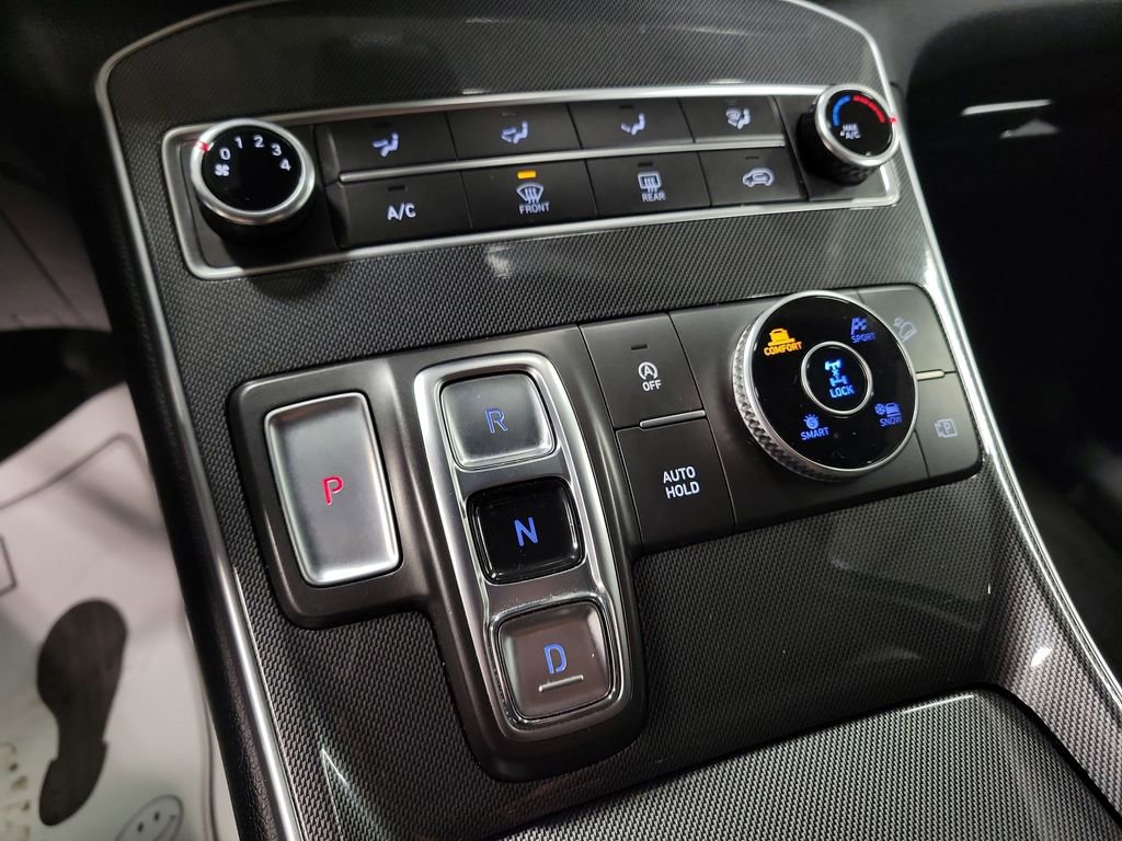 Used 2021 Hyundai Santa Fe SE image 16