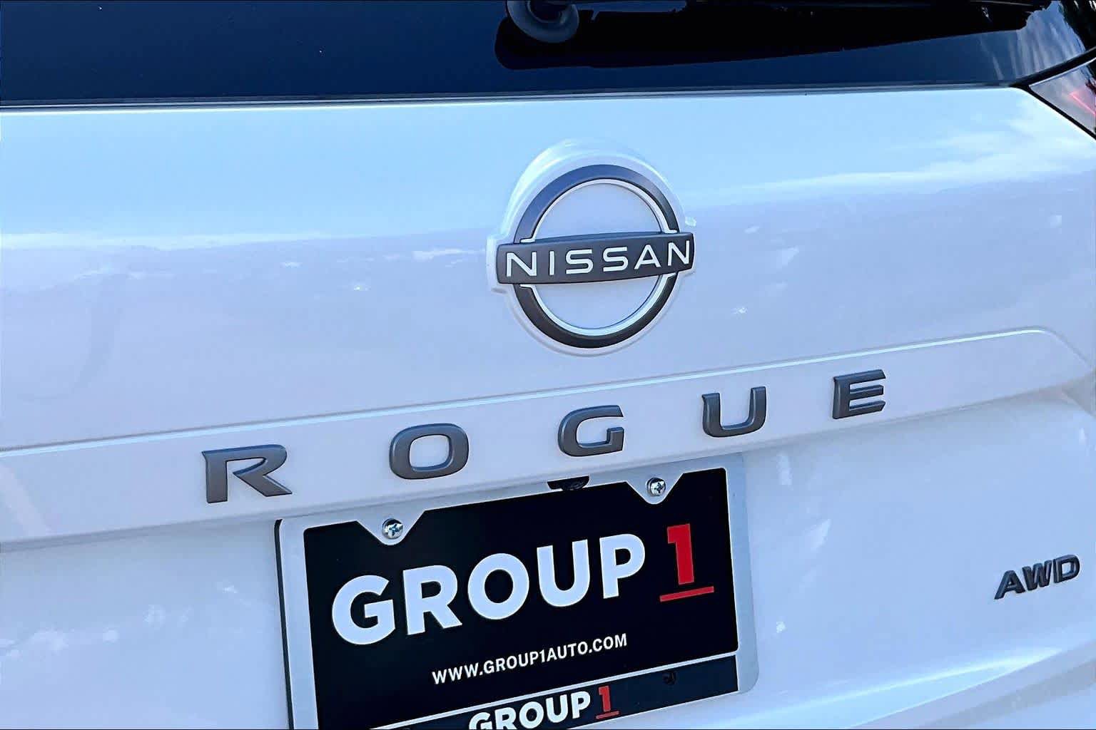New 2026 Nissan Rogue SV AWD/4WD image 8