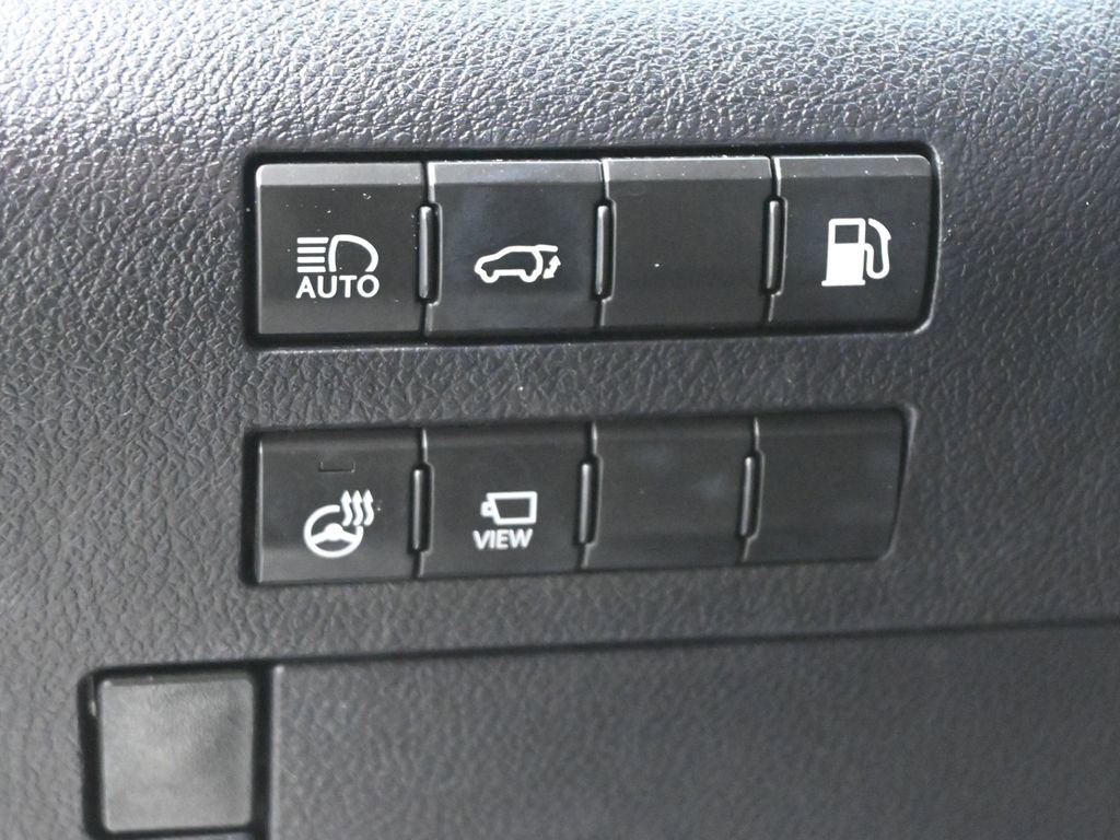 Used 2017 Lexus RX 450h AWD w/ Luxury Package image 5