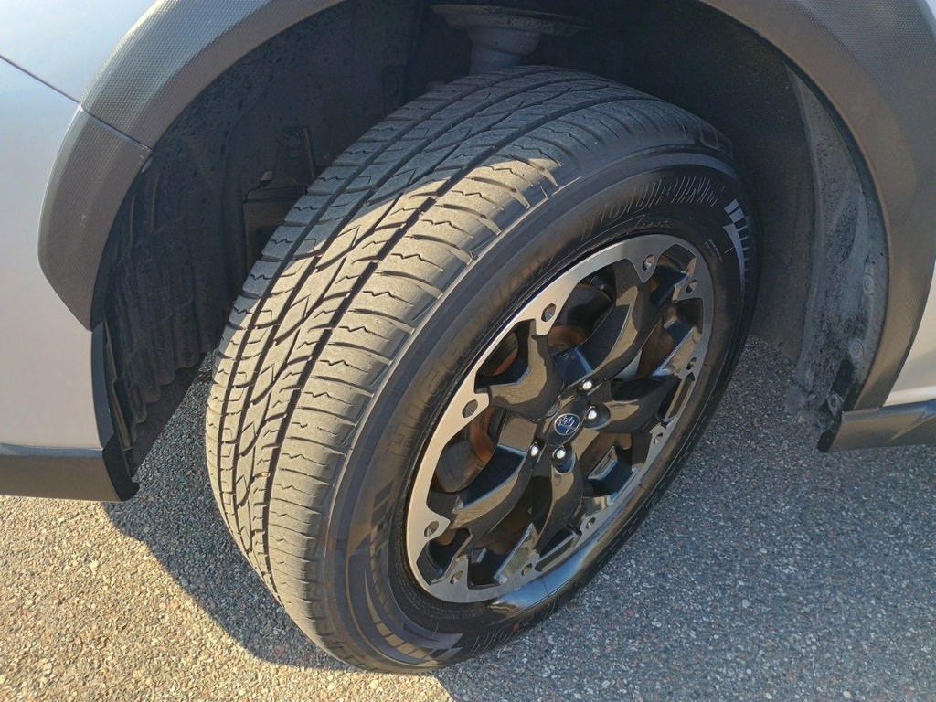 Certified 2021 Subaru Crosstrek 2.0i image 9