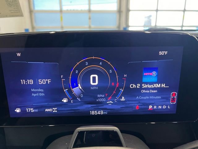 Used 2024 Chevrolet Traverse RS w/ LPO, Floor Liner Package image 32