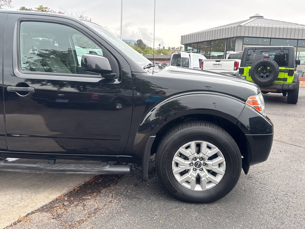 Used 2018 Nissan Frontier SV w/ Value Truck Package AWD/4WD image 33