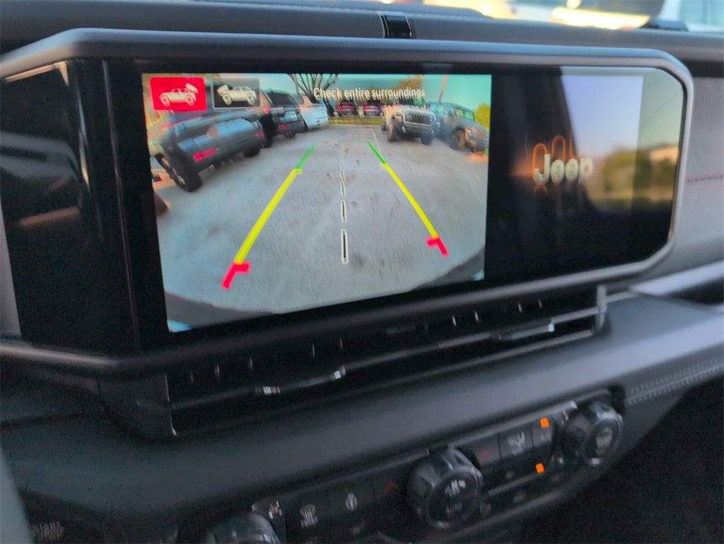 New 2026 Jeep Wrangler Unlimited Rubicon w/ Safety Group image 14