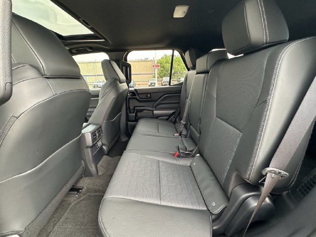 New 2026 Toyota 4Runner TRD Off-Road Premium AWD/4WD image 26