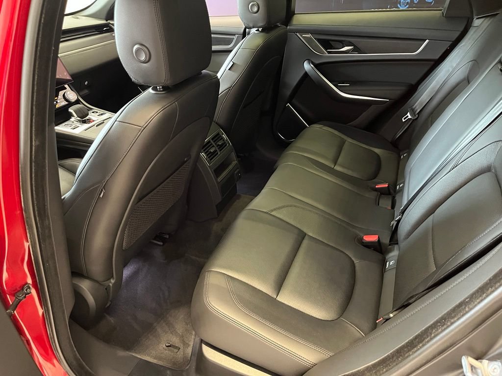Used 2022 Jaguar F-PACE S AWD/4WD image 25