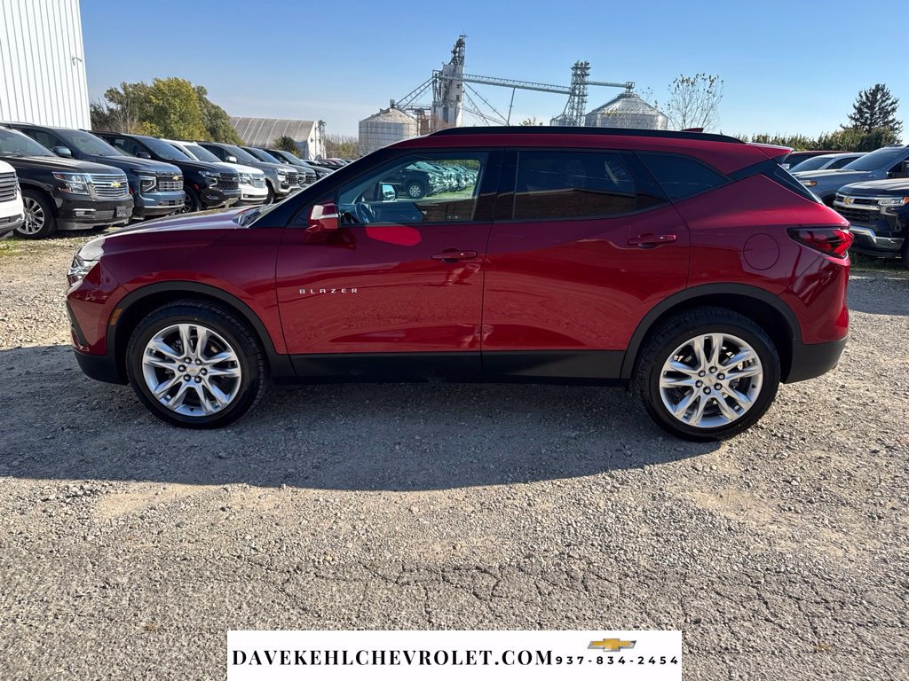 Used 2021 Chevrolet Blazer LT FWD image 2