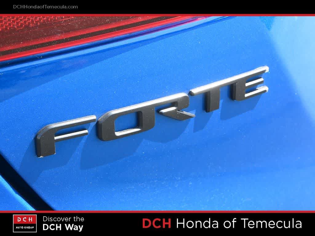 Used 2023 Kia Forte GT w/ GT2 Package FWD image 7