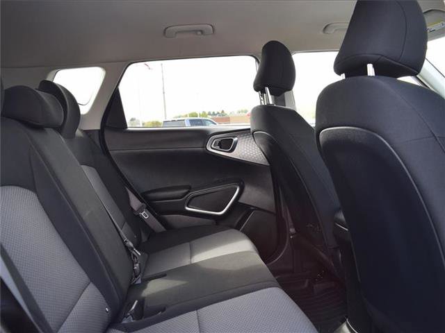 Used 2023 Kia Soul LX w/ LX Technology Package image 33