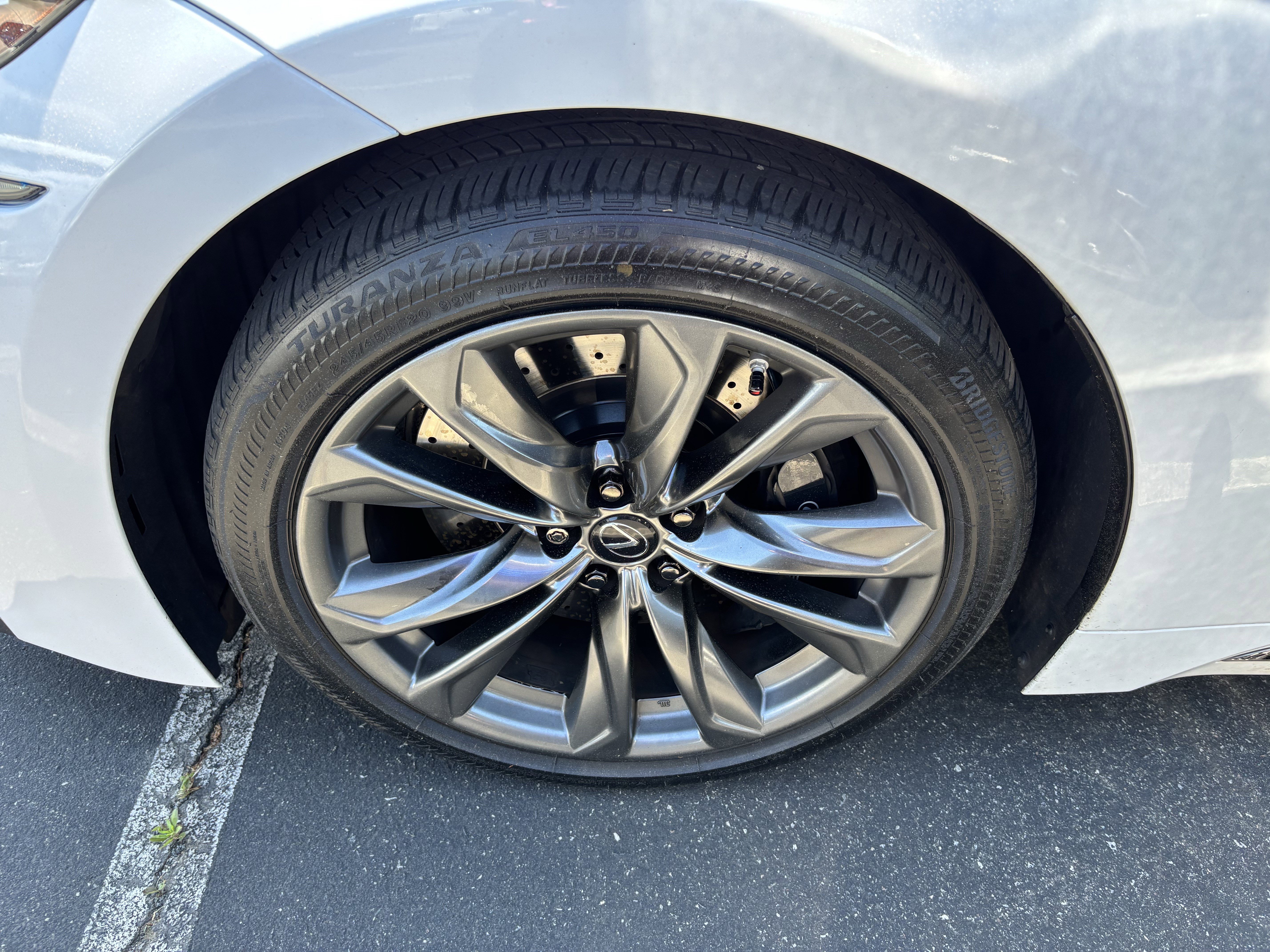 Used 2018 Lexus LS 500 F Sport w/ Accessory Package (Z1) image 33