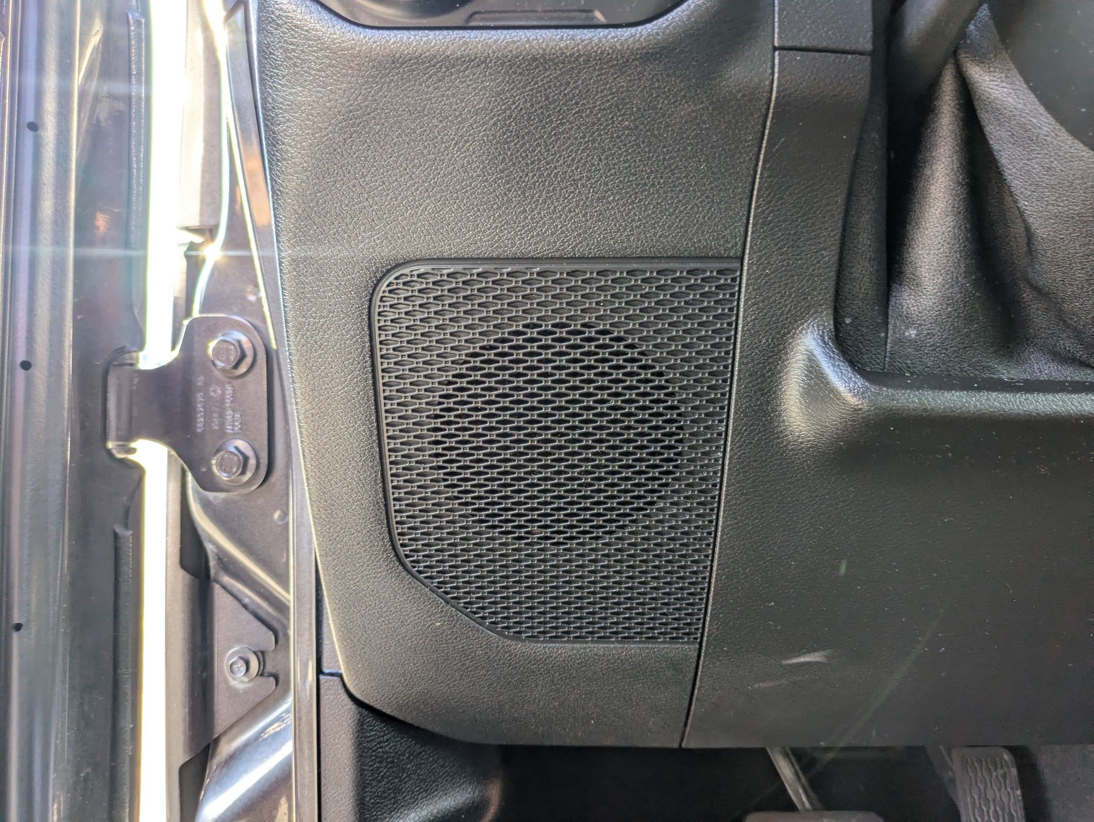 Used 2018 Jeep Wrangler Sport AWD/4WD image 15