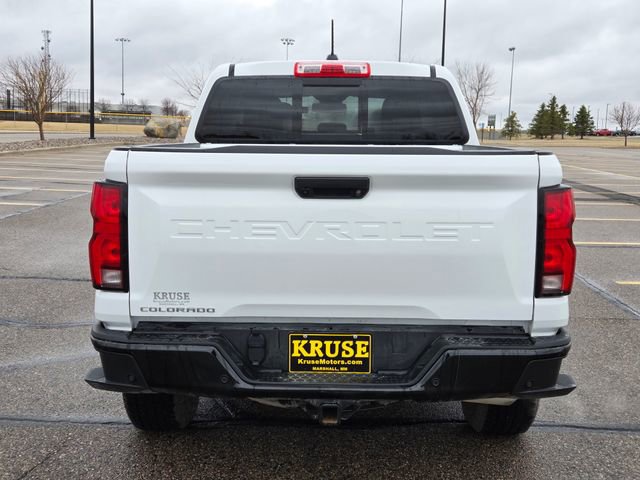Used 2024 Chevrolet Colorado Z71 w/ Z71 Convenience Package 2 image 4