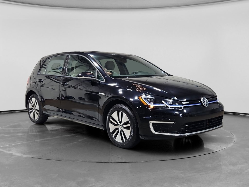 Used 2019 Volkswagen e-Golf SEL Premium image 4