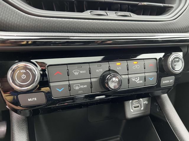 New 2025 Jeep Compass Limited w/ Sun & Sound Group image 21