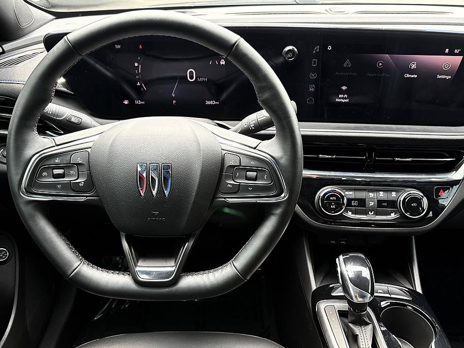 Used 2025 Buick Envista Sport Touring w/ Experience Buick Package FWD image 15