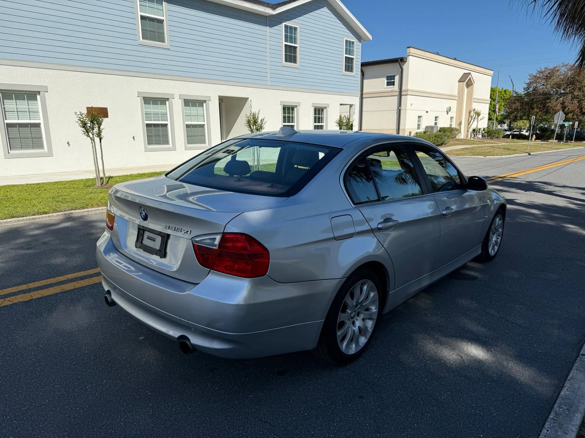 Used 2008 BMW 335xi 335xi Sedan 4D w/ Premium Pkg image 6