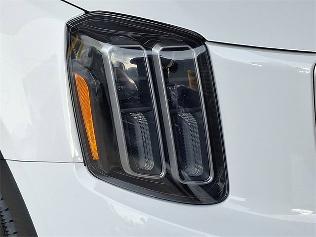 Used 2023 Kia Telluride SX Prestige image 9