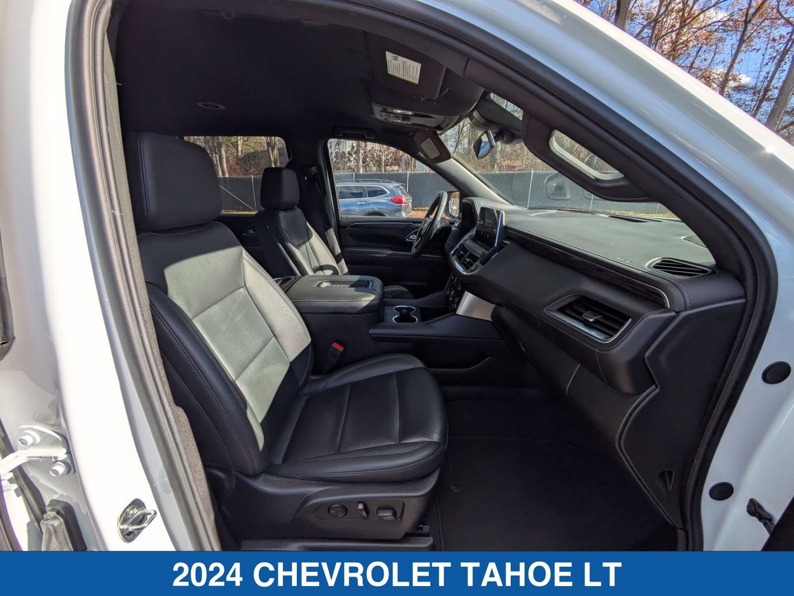 Used 2024 Chevrolet Tahoe LT AWD/4WD image 39