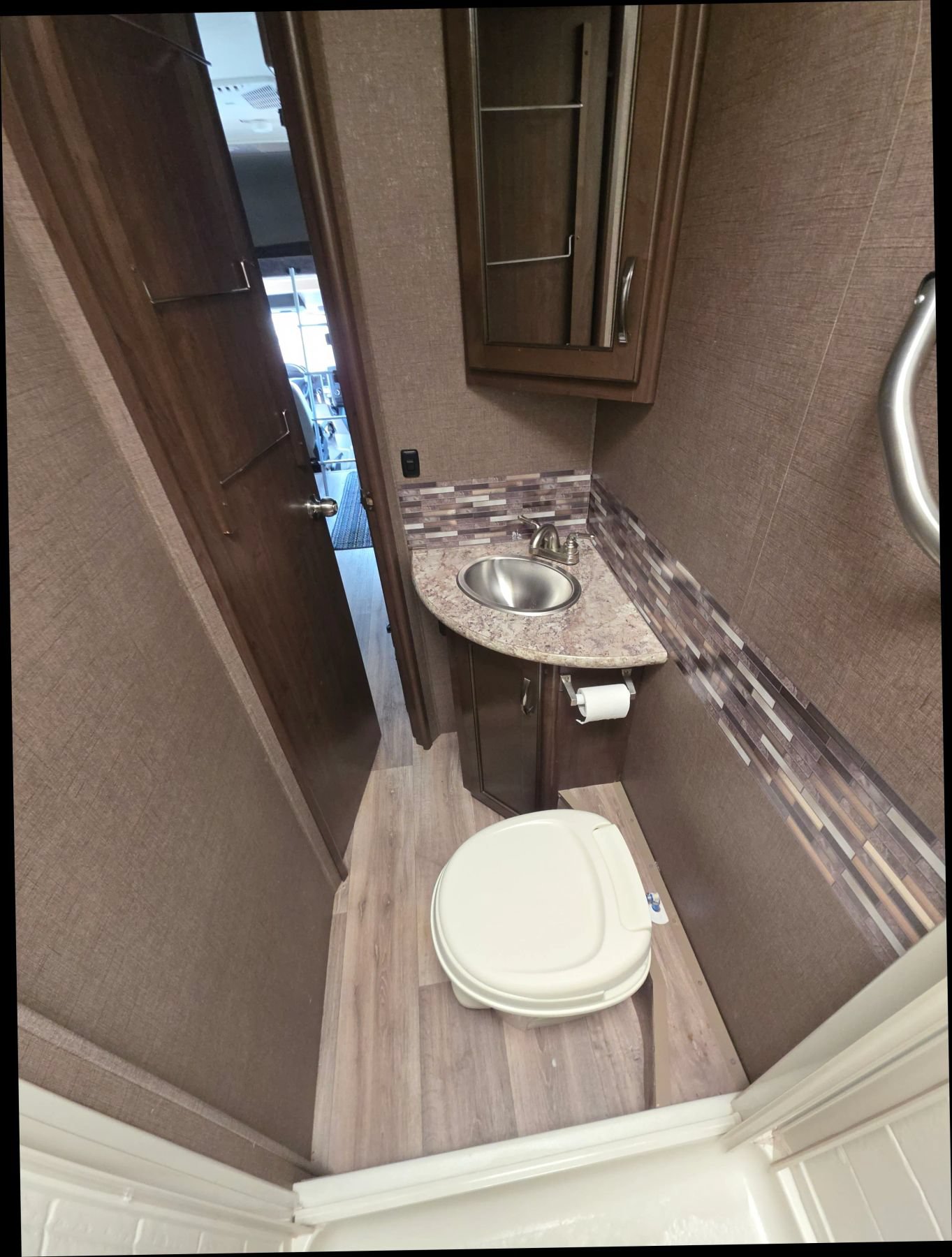 Used 2016 Mercedes-Benz Sprinter 3500 image 14