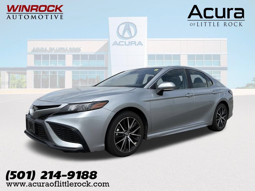Used 2023 Toyota Camry SE FWD image 1