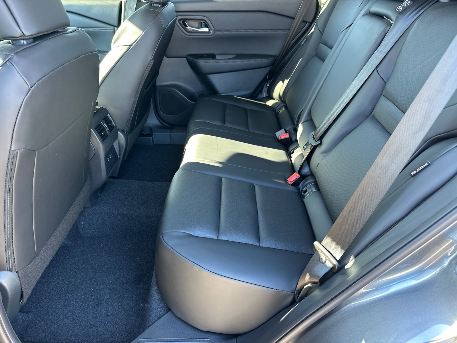 New 2026 Nissan Rogue SV image 21