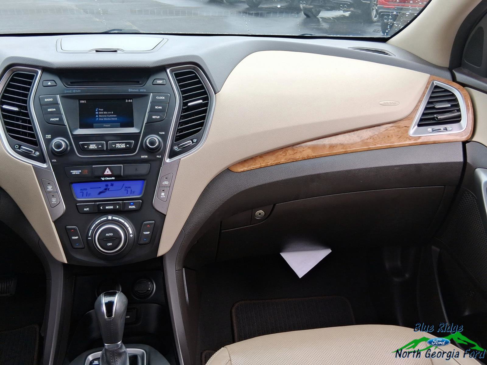Used 2016 Hyundai Santa Fe SE w/ Option Group 02 FWD image 18