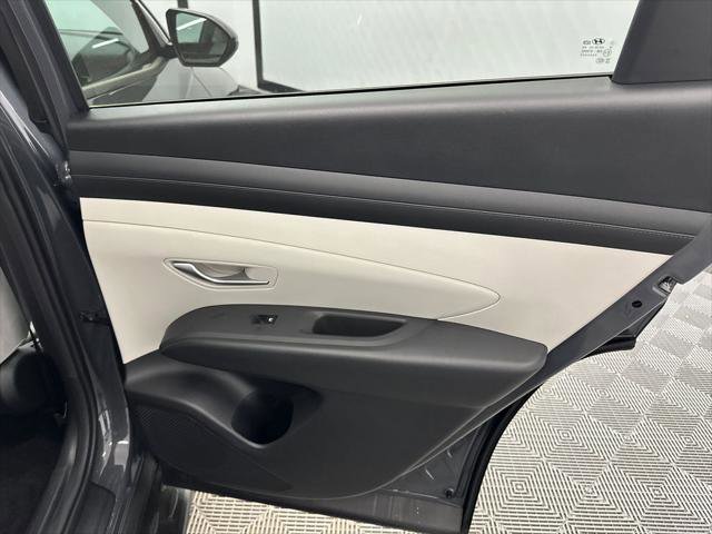 New 2026 Hyundai Tucson SEL image 17