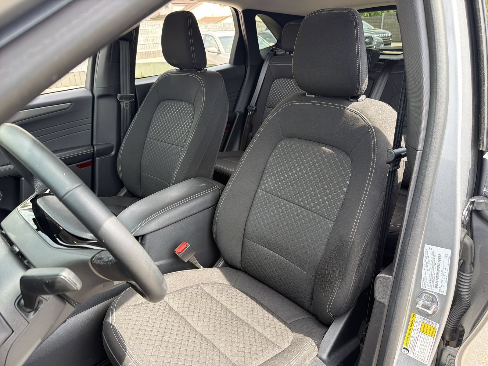 Used 2024 Ford Escape Active AWD/4WD image 18