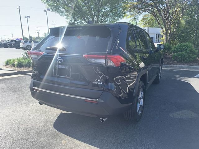 Certified 2024 Toyota RAV4 LE AWD/4WD image 8