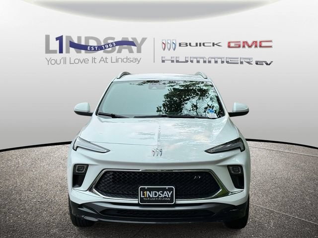 Certified 2024 Buick Encore GX Sport Touring AWD/4WD image 7