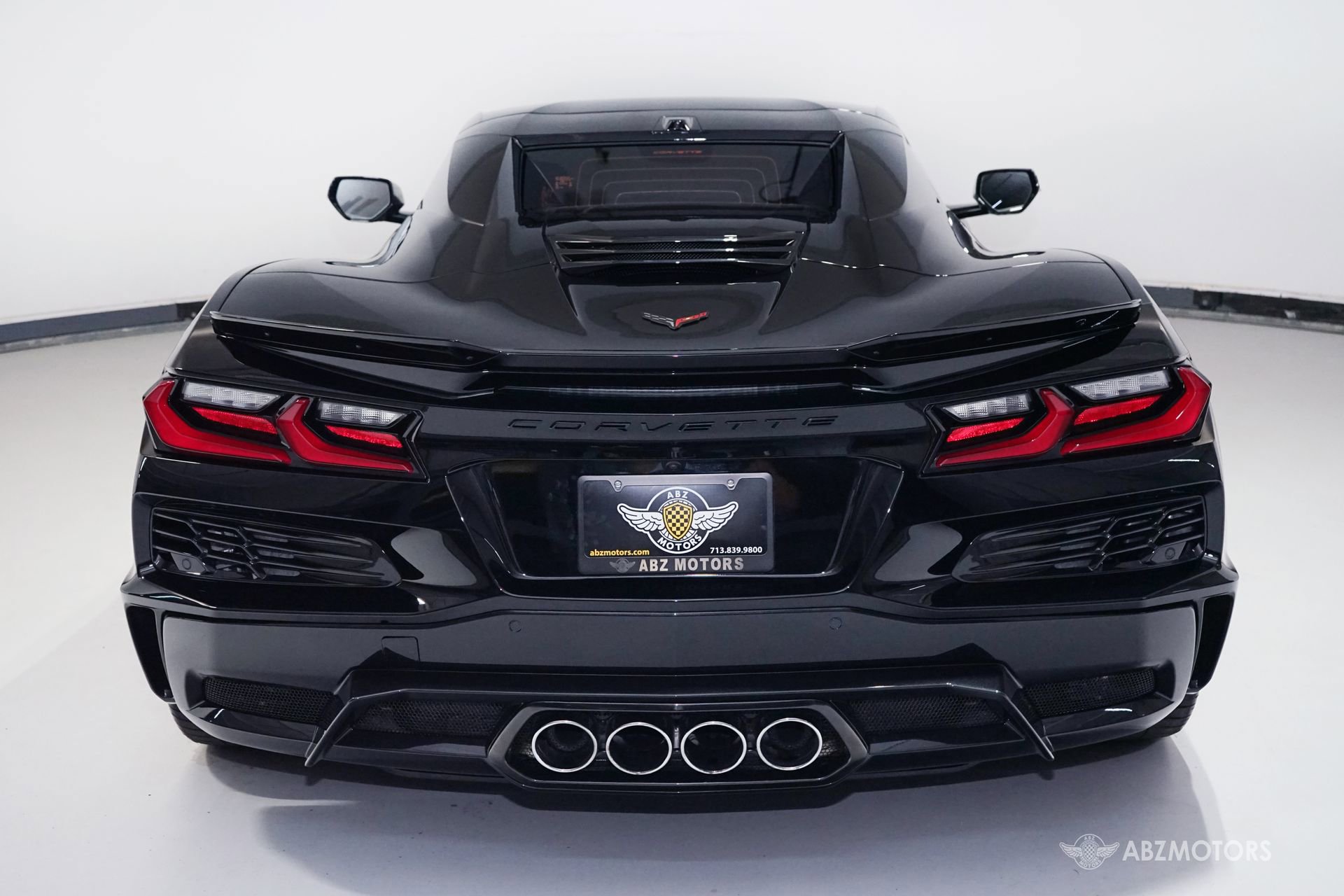 Used 2026 Chevrolet Corvette Z06 w/ Stealth Interior Trim Package RWD image 8