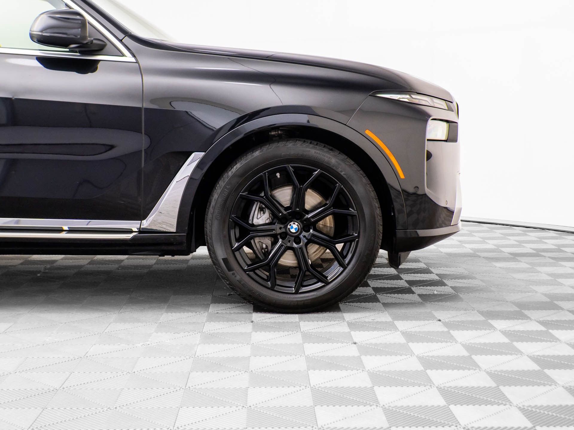 Used 2024 BMW X7 xDrive40i image 34