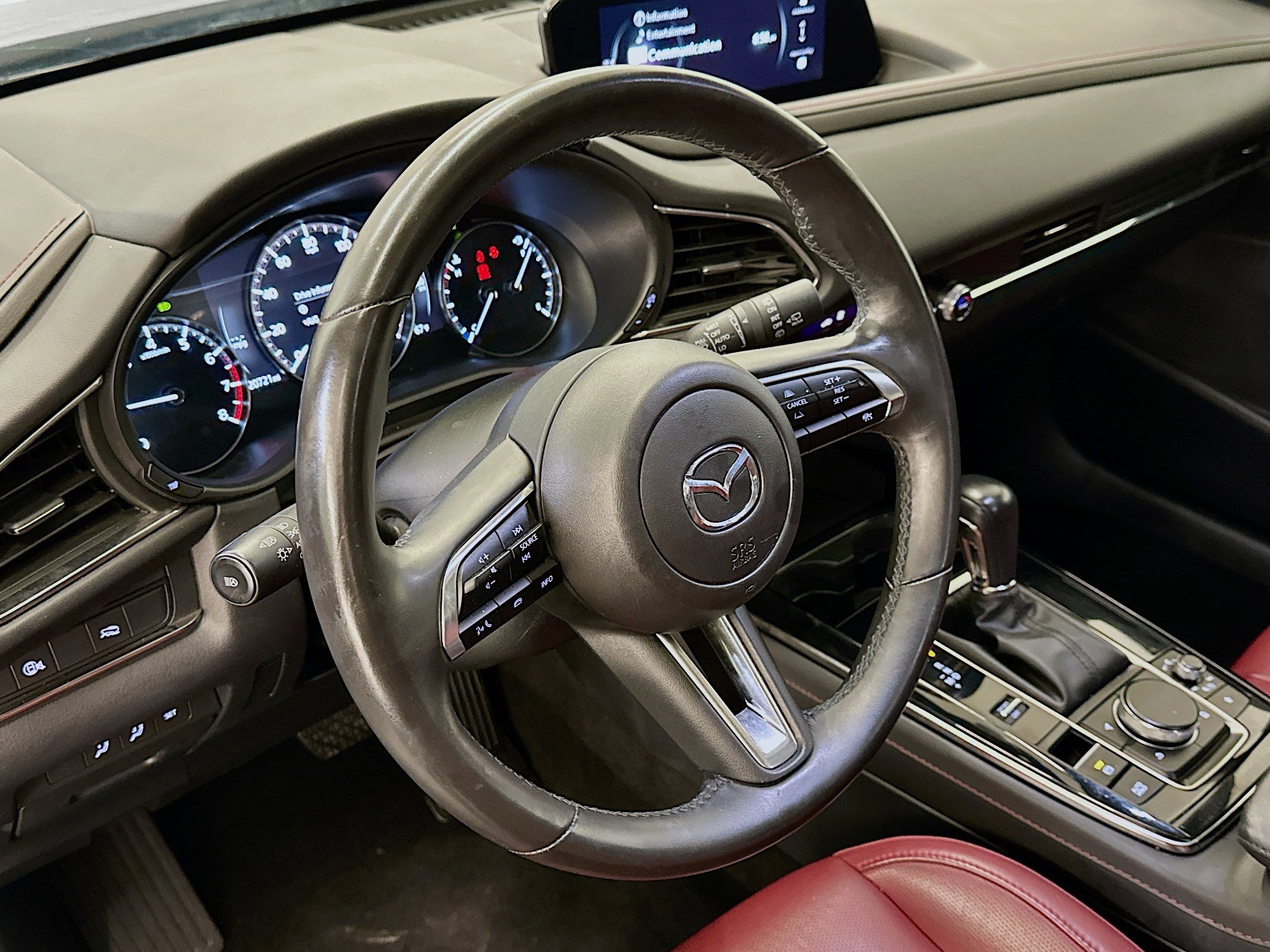 Used 2024 MAZDA CX-30 AWD 2.5 S w/ Preferred Package image 18