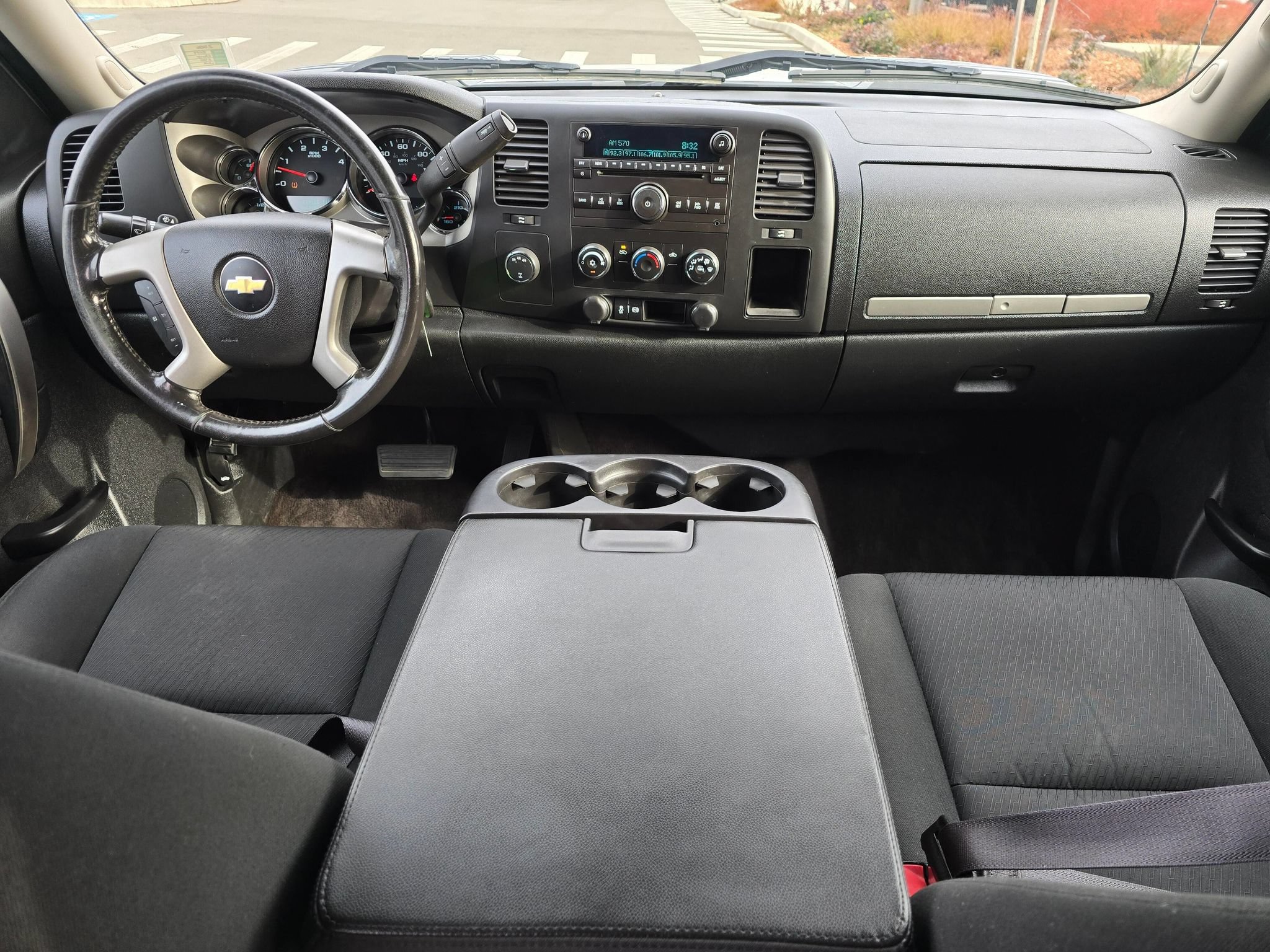 Used 2014 Chevrolet Silverado 2500 LT AWD/4WD image 16