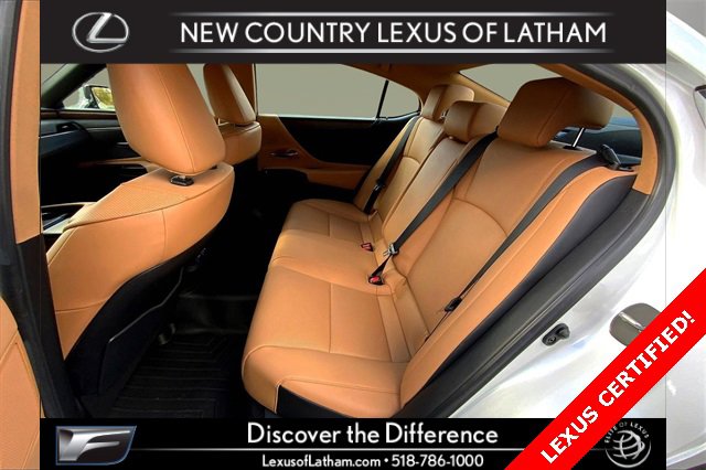 Certified 2023 Lexus ES 350 w/ Premium Package image 19