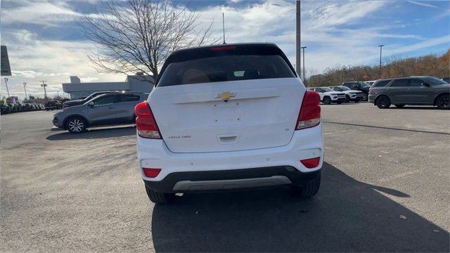 Used 2020 Chevrolet Trax LT w/ Driver Confidence Package image 7