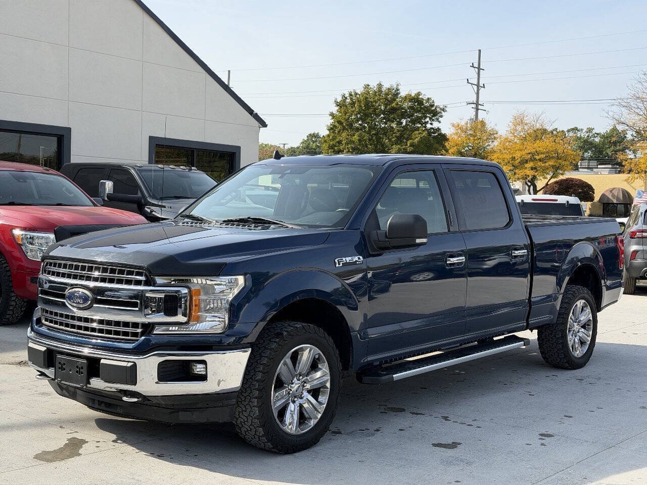 Used 2019 Ford F150 XLT w/ Equipment Group 302A Luxury AWD/4WD image 2
