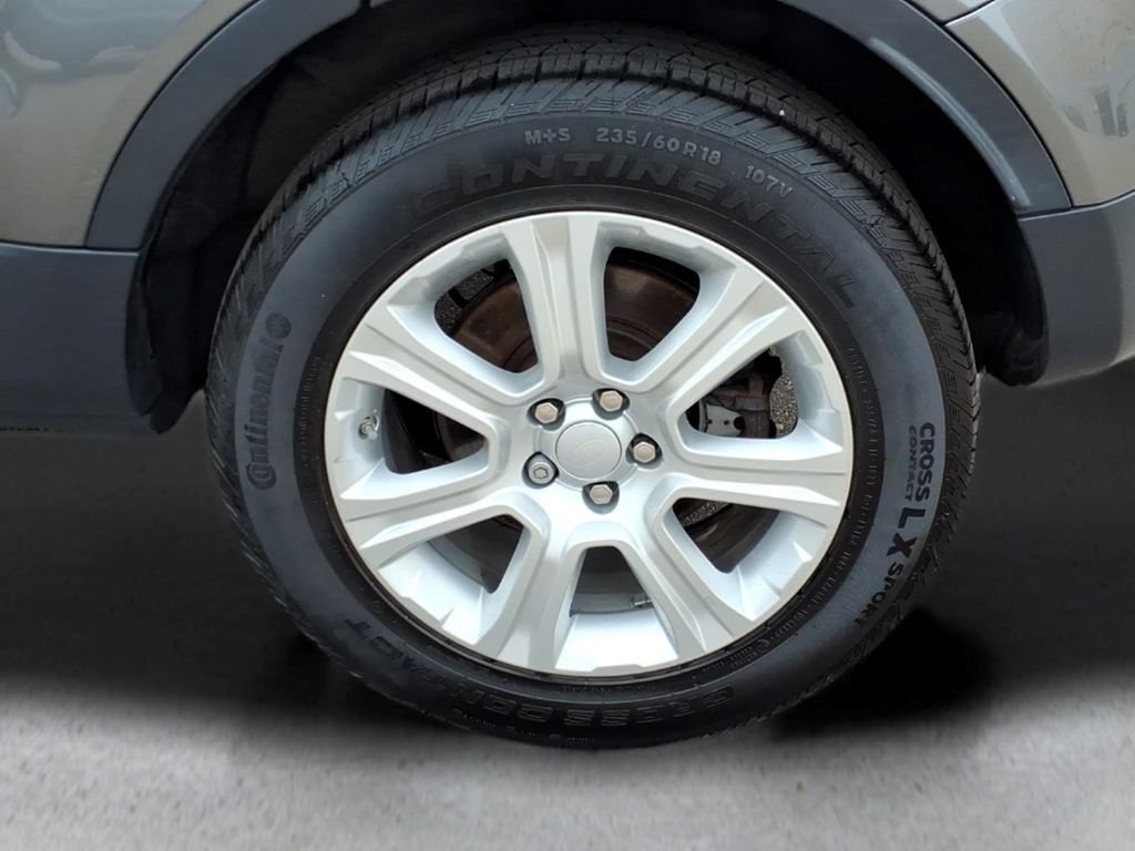 Used 2018 Land Rover Range Rover Evoque SE AWD/4WD image 7